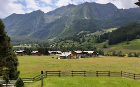 Il Pettirosso - Appartamento Panoramico Con 3 Camere In Villetta